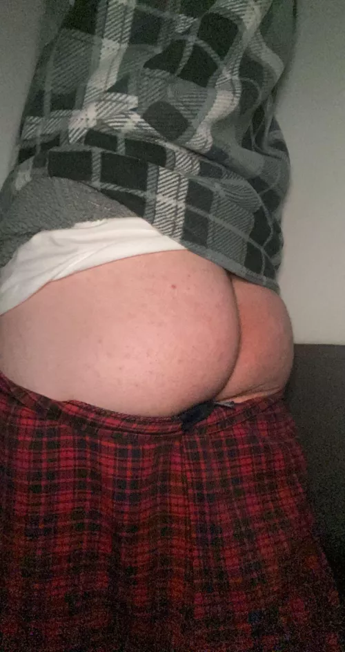 22 looking to swap pics and role play a_walker3089 by walktheline223