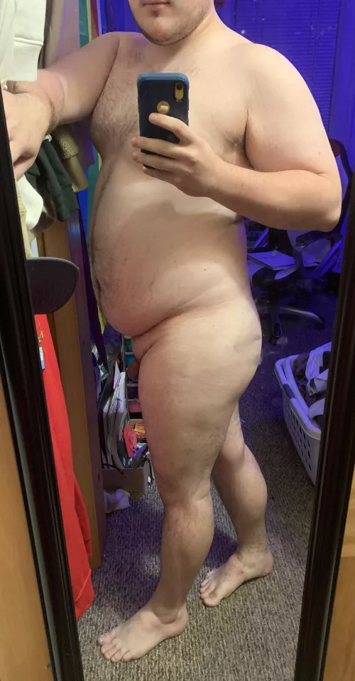 [22] wish I had someone to cuddle with :( by nopenopexx