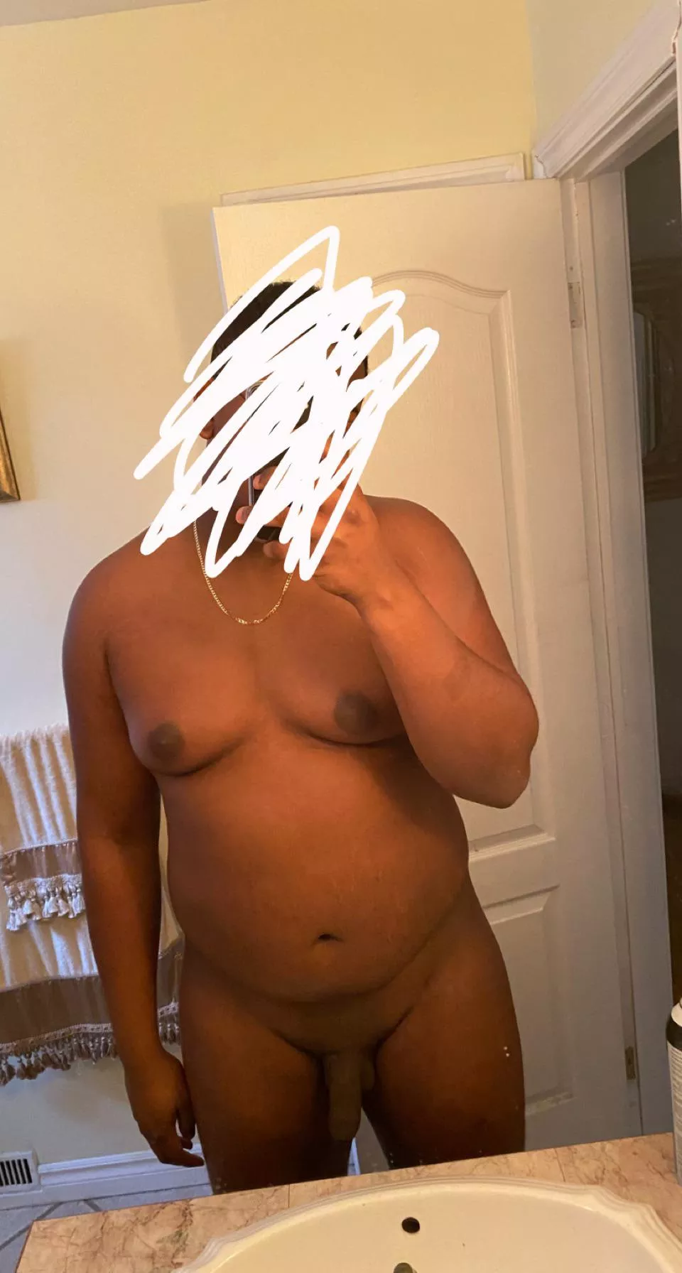 22M 6’3. Do you want to get me hard 😏😈 posted by LeGrandBlack