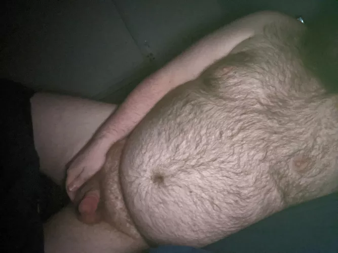 23 bi kind of a bottom but like showing my front. Dms open. by Vameet