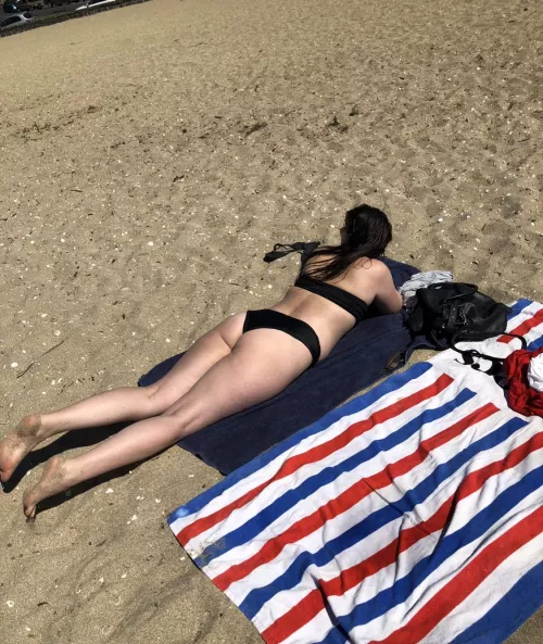 23F Hey all new to reddit 😊 by Sarahjayynex