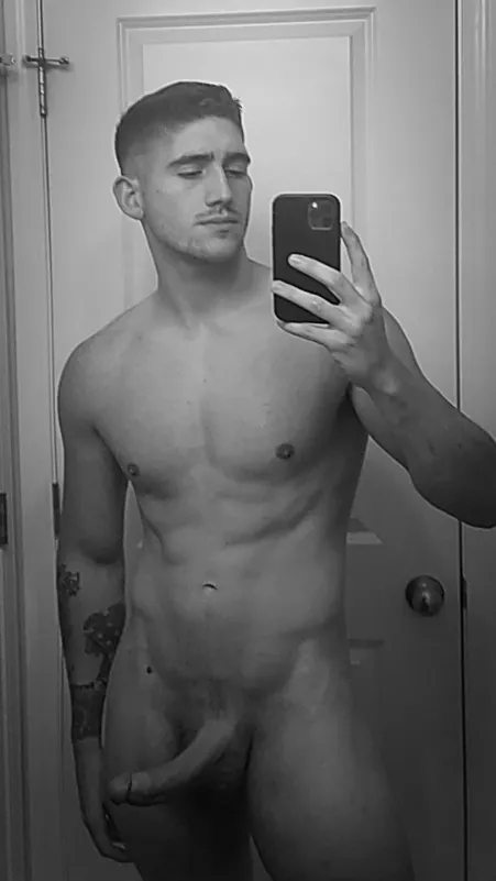 23M a little drunk rn.. by MoveWinter3570