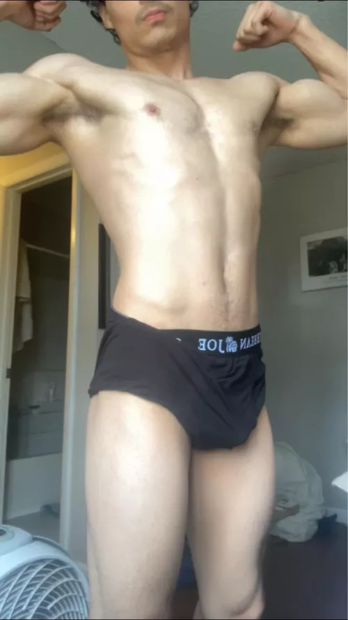 (24) just practicing on my posing by solcyboyz