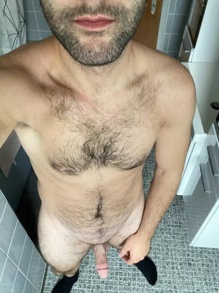 [24] [M4M] bi and very curious. Looking for fit/musculars. Snap: athleticstud01 by murtymuri