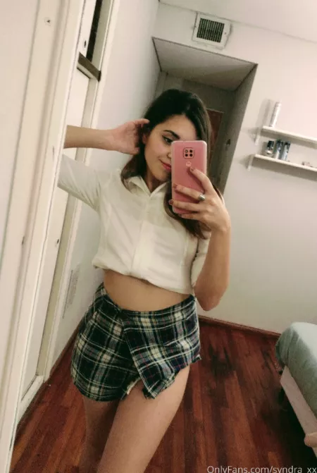 24f💗 Hi everyone 💗 First post by Aldi_xx97