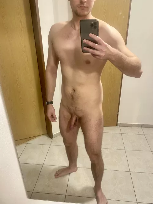 25, 83 kg, 183 cm by mircekoun