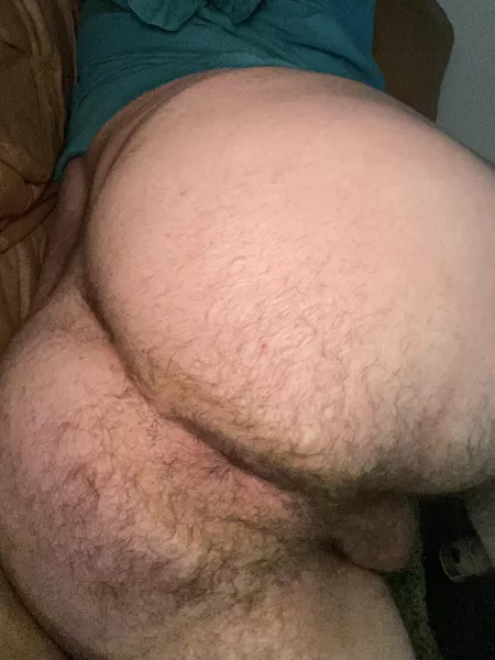 25 and needing to be stuffed. Add zach_elias20 on snap if interested. by Altruistic_Boot6165