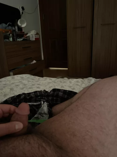 [25] m kinky bear bttm with a tiny dick for some fun :p by Ham_Ont