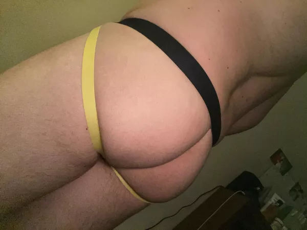25 slave boy here looking to be owned, used, and abused! Very submissive and obedient with very few limits!! by Kinky_Sub_feet202