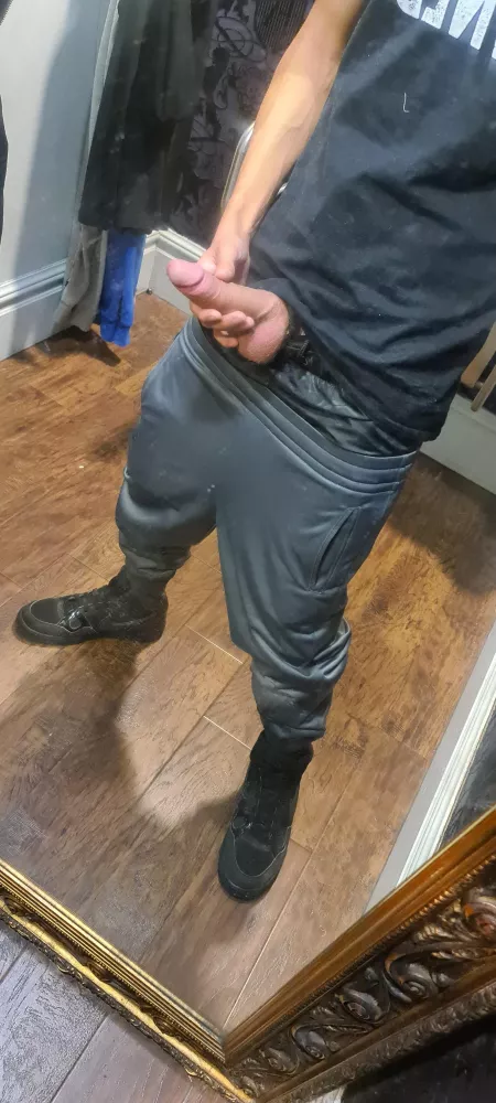 (26) Bi Dom Switch HMU 👊 got horned in the changing room by Staffsscally