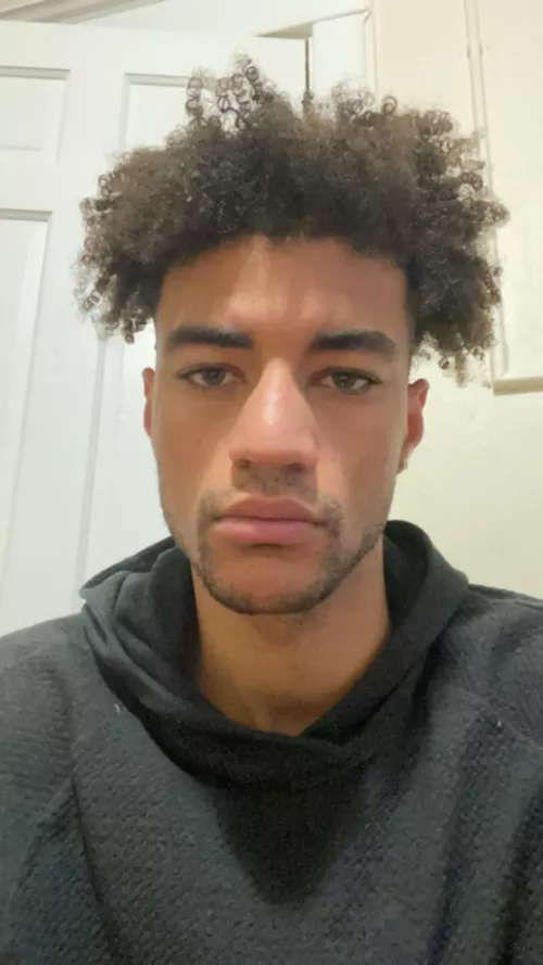 26 from the Bay Area but now living in Seattle. by LonelyEffort2877