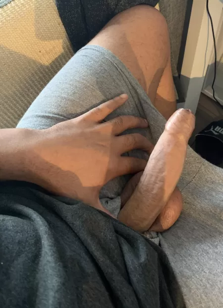 26 full at my desk by Marcus599