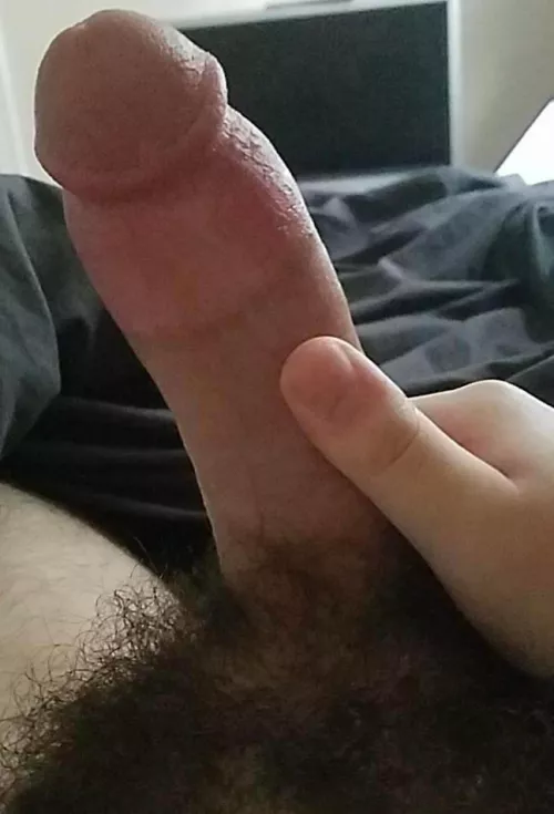 26 Straight Curious & Horny. Girl is at work. Lets jerk together. by uga106