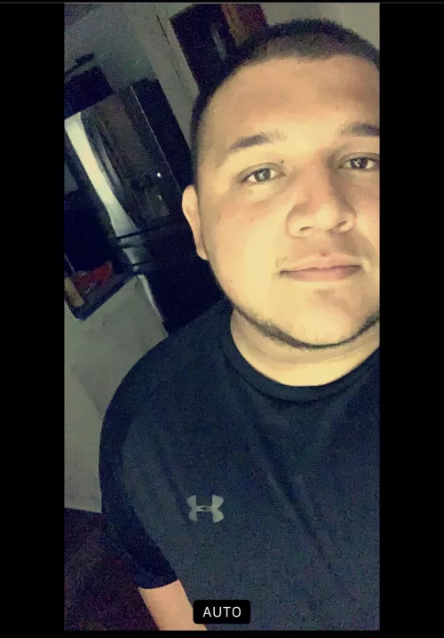 26, Texas, looking for friends to snap 👻 , hmu @dubbindave95 by SATX25