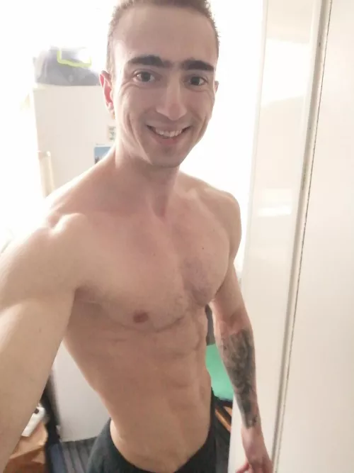 26 yrs 😃 by Global_Ad_7302