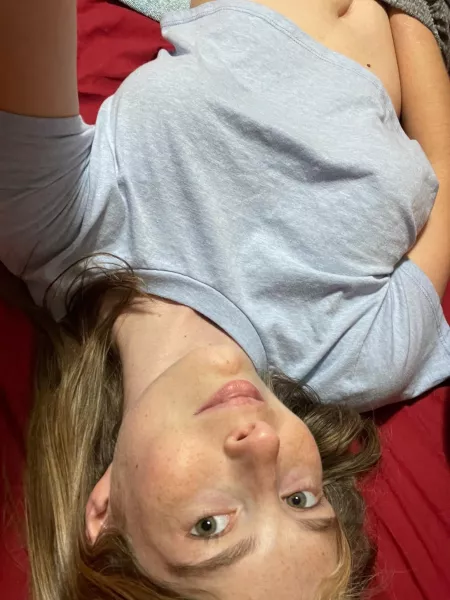 26F 2 Kids =) Am I a Milf? by smay3991