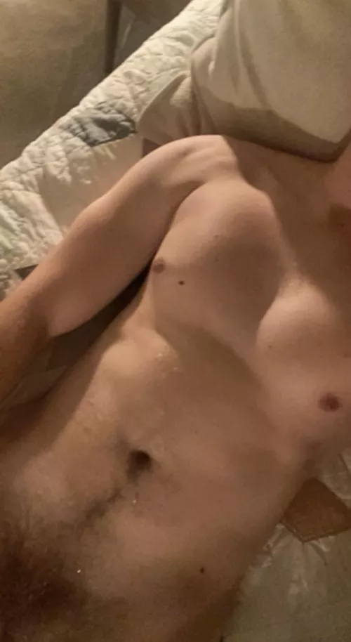 27 if you’re into handsome guys with smaller cocks, I’m your type. Dm me by Mr_Shnap
