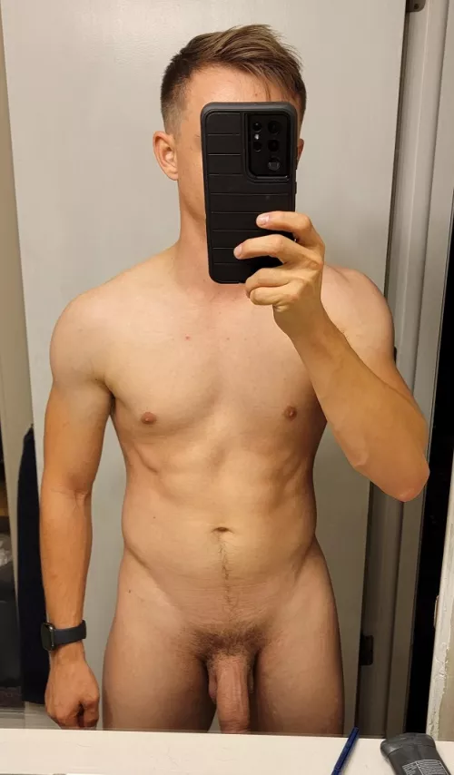 27 (M) Started lifting a couple months ago, core isn't where I want it but I'm still happier with my body than ever before. by Efficient_Coyote_951