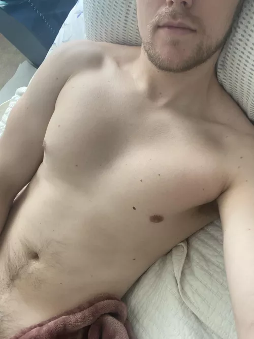 27. Smaller cock here. Would like to compare on snap by Mr_Shnap