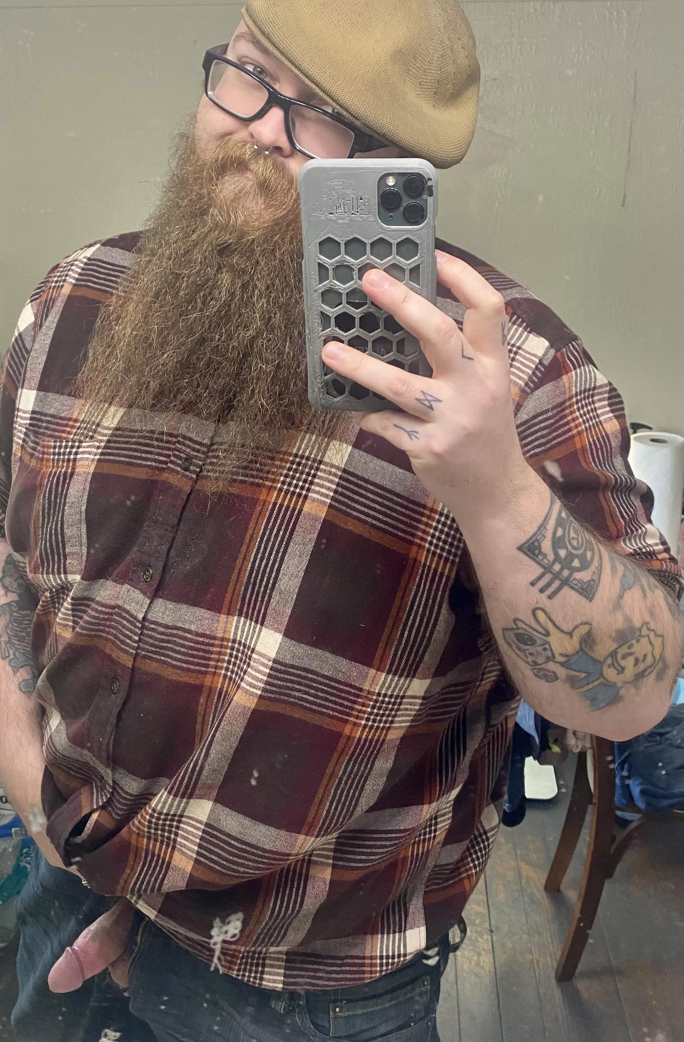 27 | still a Virgin, maybe I’m doing something wrong 🧐 posted by atadchubby