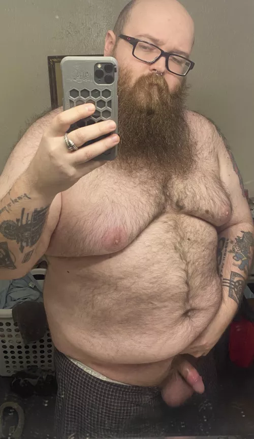 27 - Ya boi really just needs some attention today. by ItsaMe-Throwaway27