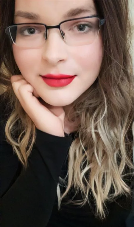 27F I'm bored ❤ Cum on my face? by karabean3