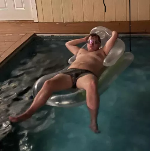 [27M] Do I fit in here? by LukeC1357