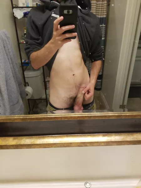 27m Experienced & Fit LA bull looking to spoil some lovely hotwives 😈 by ReadyToG0