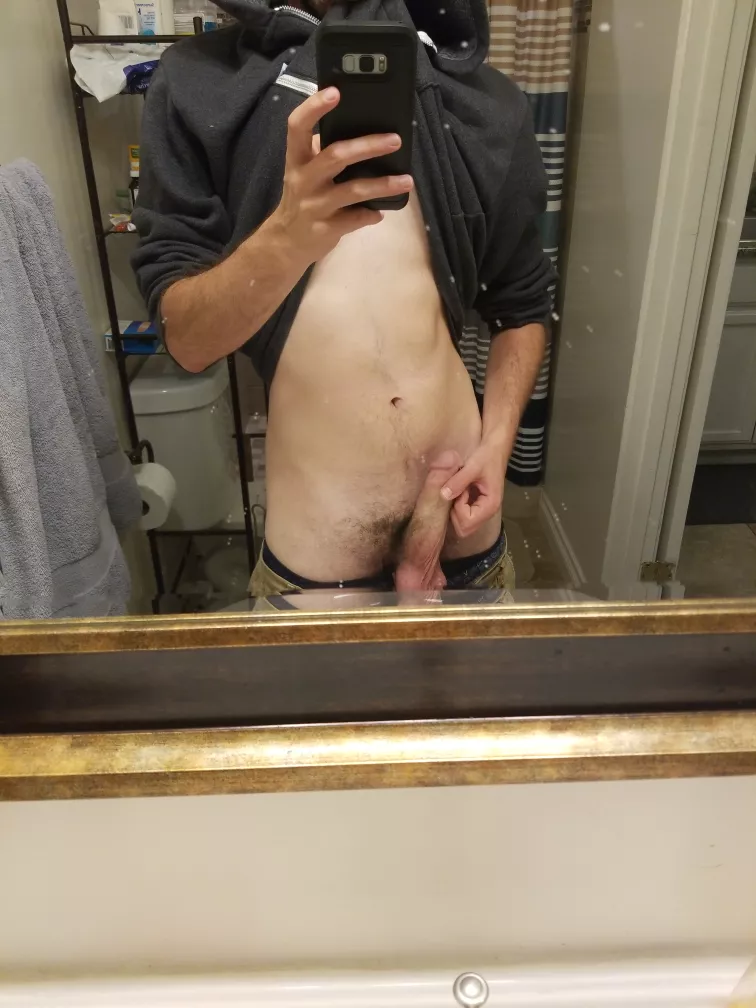 27m Experienced & Fit LA bull looking to spoil some lovely hotwives 😈 posted by ReadyToG0