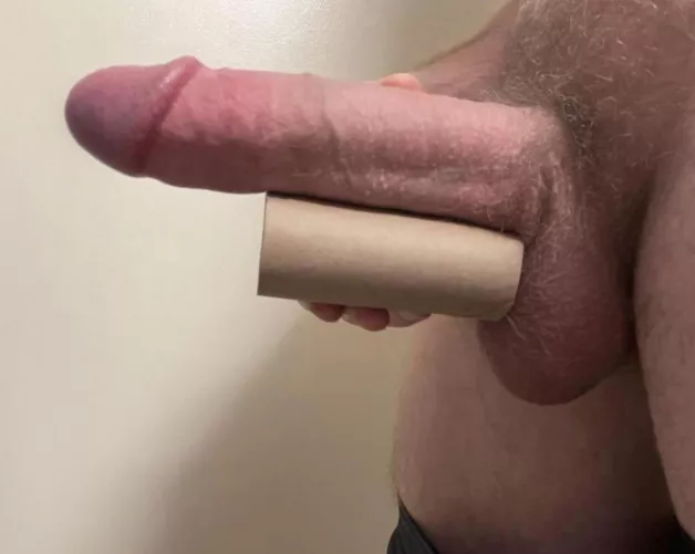 27m here. Is this the kind of alpha bull cock you imagine yourself lubing up with your throat? by CuriousAlphaBeta