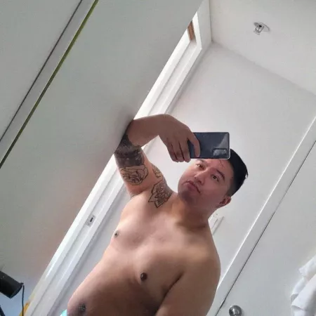 28 PST PC | I need to make more gaymer friends my age, would you like to play with me? 😅💙 by ninethreebanks