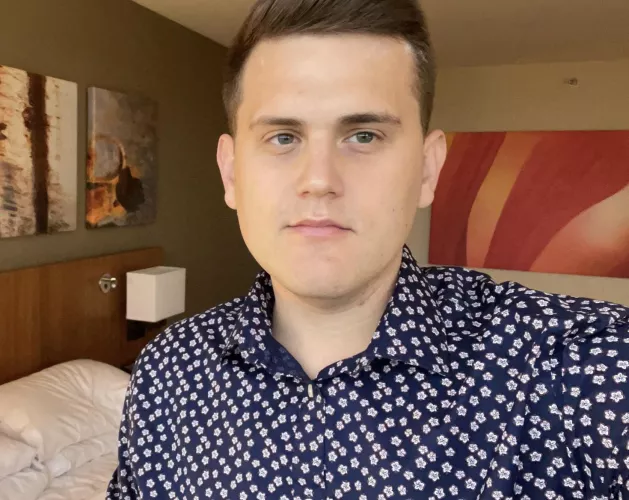 (28) Spent today hungover. Thankfully I don’t have to teach until 3pm tomorrow 🥲 by mixiq