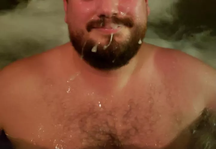 (28) That time I went to the spa with my buddy and he blew a thick load on my beard by bza87