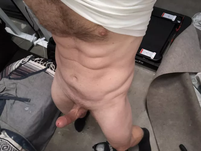 28. US. Say hi 😉 by t_jones5622