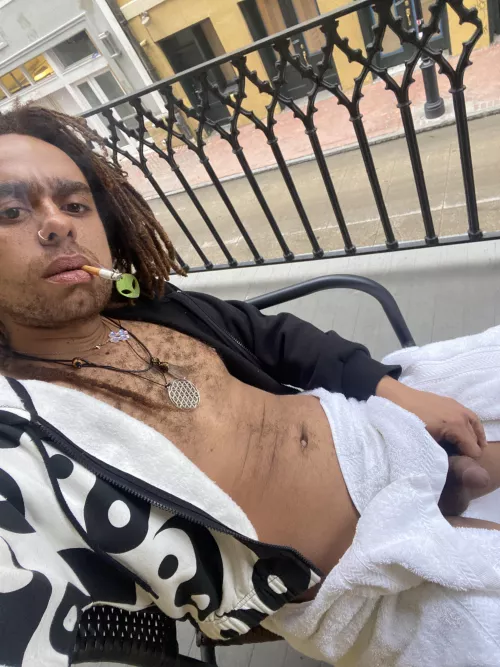 28 visiting NOLA hmu by Strong_Rush_3929