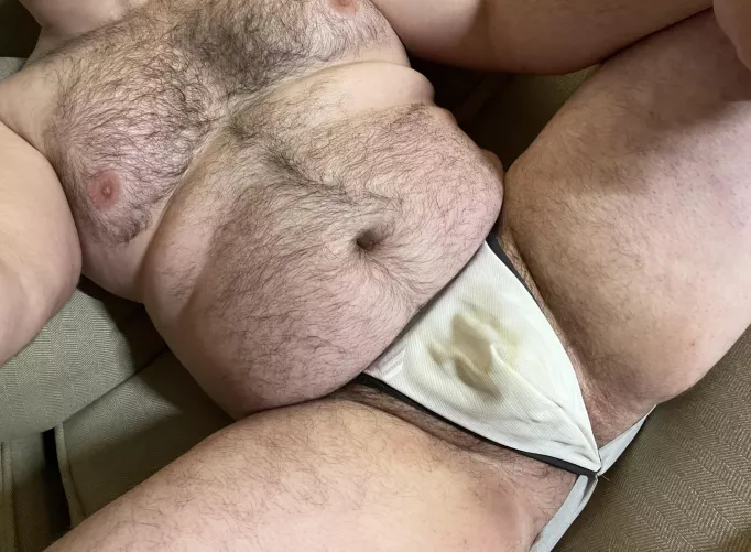 (28 yrs) One of my favorite pics of myself. Any chubby guys want to chat? Dm me by kinkybottomcub
