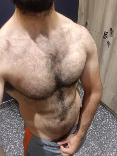 28(M) Haven't posted in awhile, but loving these results! by metalpumper_