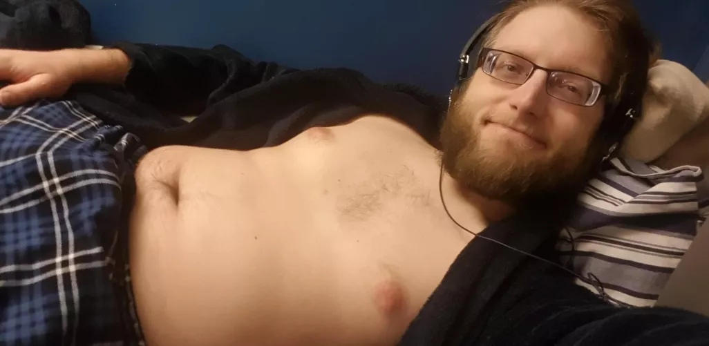 [28mUK] Yes, I do actually wear trousers from time to time 😉 by ImInsane_FromEarth