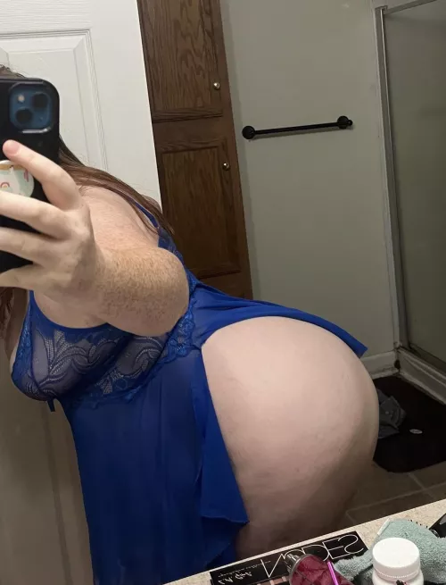 29 (f) What do you think? by Little-Hooah