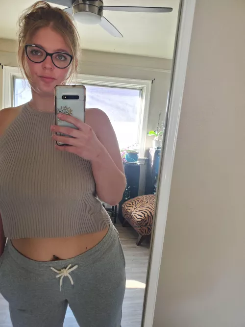 😏🖤🤎 [ 29/F] by Sunkissed7777