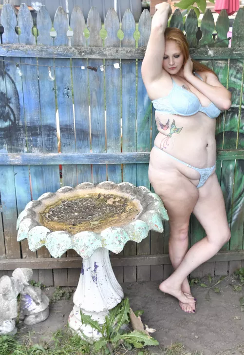 29yo MILF of 3 by hotdonna1991