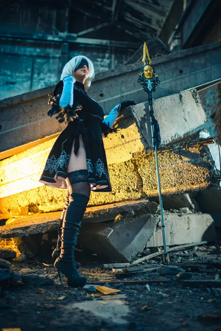 2B cosplay by hioshiru_blue