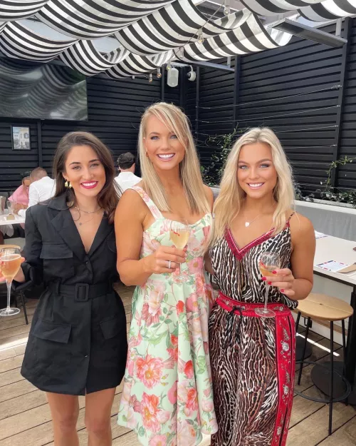 3 beautiful girls by dapparapt