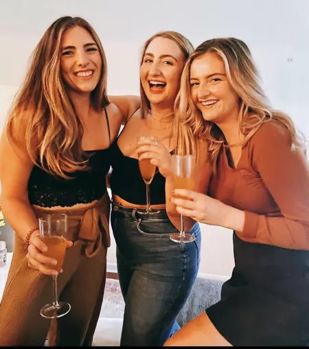 3 lovely roommates by Wteller123