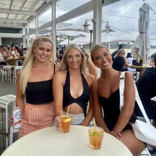 [3] Which blonde? by usr0101