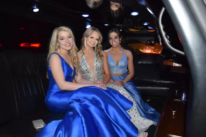 [3] Who's getting fucked as if they're on the Bang Bus? by VerdantLime