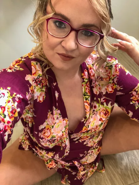 30 and horny AF by casmaeXO