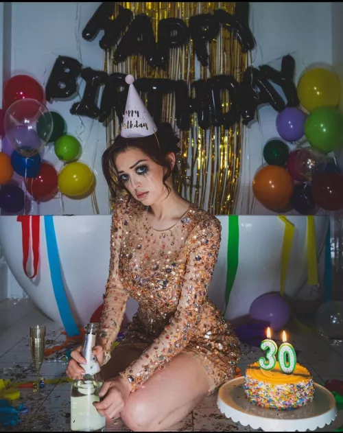 30, flirty, and thriving by ShyGuy081992