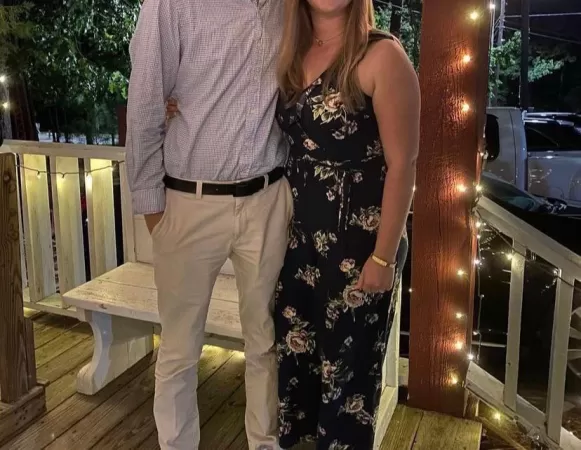 30/28 [FM4F] hey loves!! Husband and I have had a crazy schedule recently, but are once again looking for a sexting partner for him! by TandAcopl