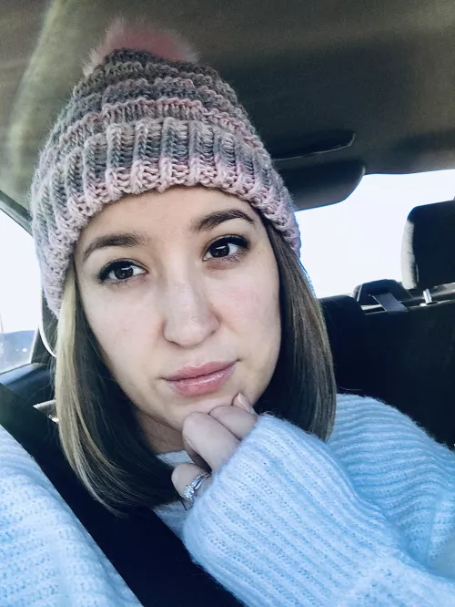 30F It’s our anniversary. I think she needs extra cum in her face to celebrate. Who would help? by sti2019--